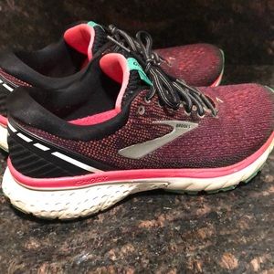 Women’s Brooks Ghost 11